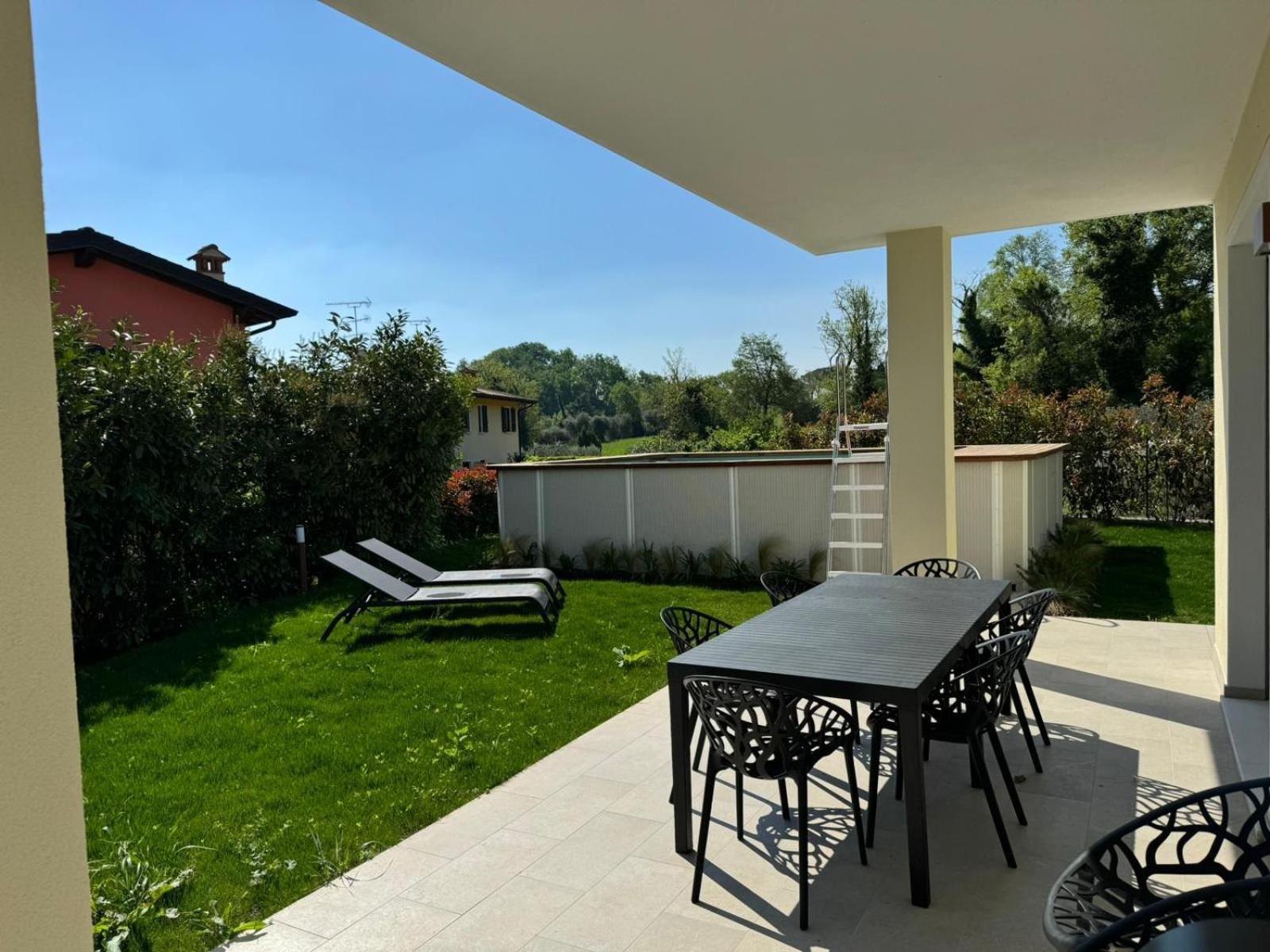Luxury Villas Gardenia With Private Pool Padenghe sul Garda Ngoại thất bức ảnh