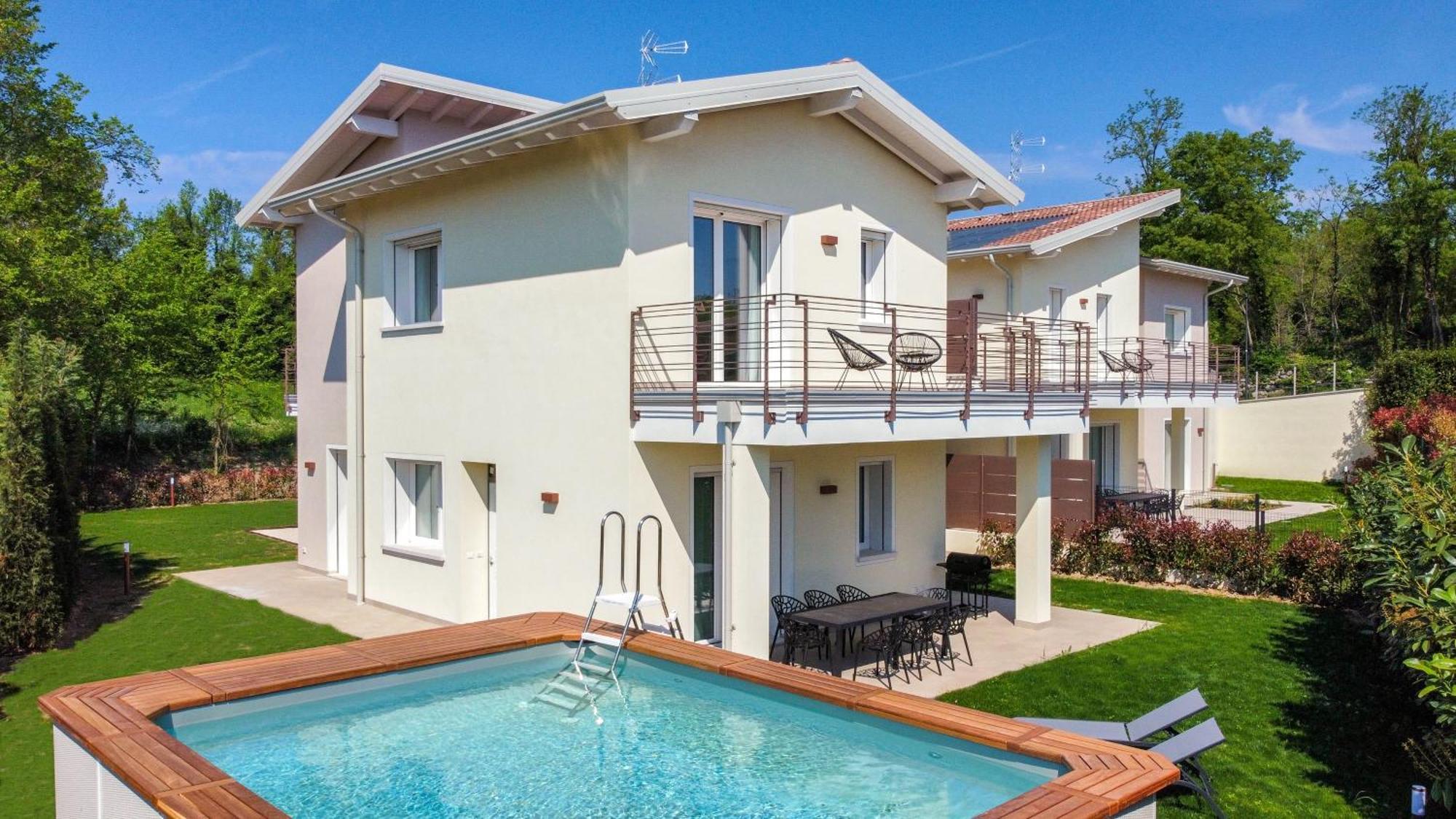 Luxury Villas Gardenia With Private Pool Padenghe sul Garda Ngoại thất bức ảnh